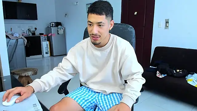 Snapshot of Chandler_ken chatting on 26, 3, 2026 Chandler ken online show from 26, 3, 2026