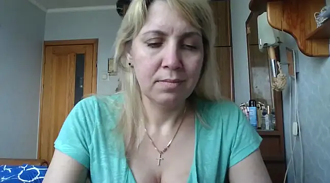 Snapshot of IrinaB1 chatting on 11, 3, 2025 IrinaB1 online show from 11, 3, 2025