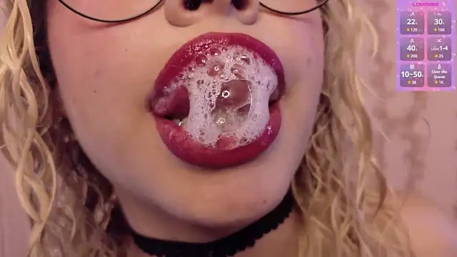 Haelycute online show from 4, 6, 2026