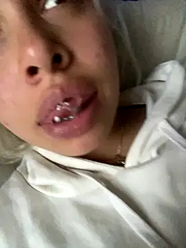 Haelycute online show from 12, 9, 2025