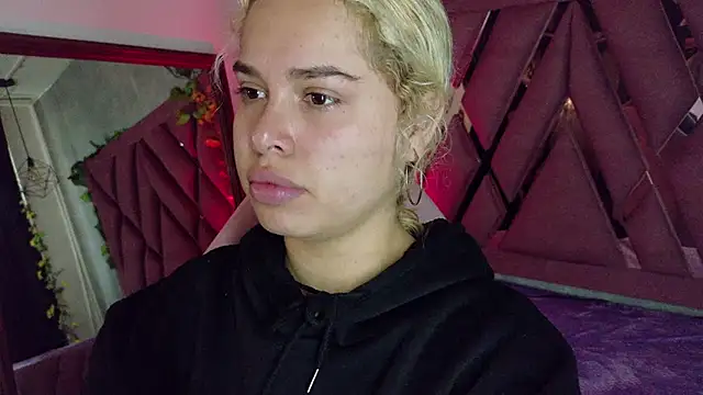 Haelycute online show from 11, 2, 2026