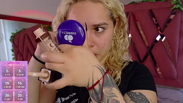 Haelycute online show from 10, 11, 2025