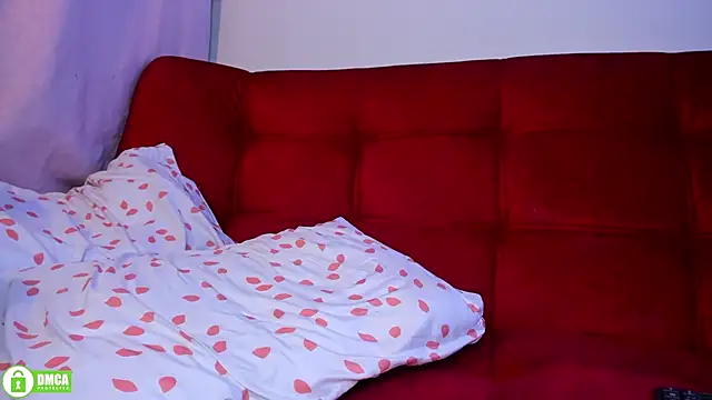 ohpetitemuse online show from 14, 4, 2026