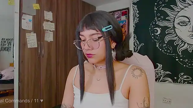 melissahowl online show from 20, 10, 2025