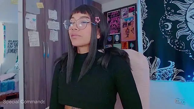 melissahowl online show from 10, 10, 2025