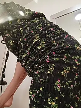 IsisBlake online show from 5, 2, 2026