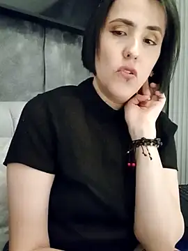 IsisBlake online show from 13, 3, 2025