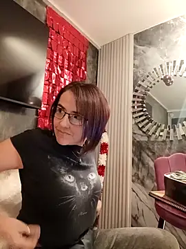 IsisBlake online show from 11, 11, 2025