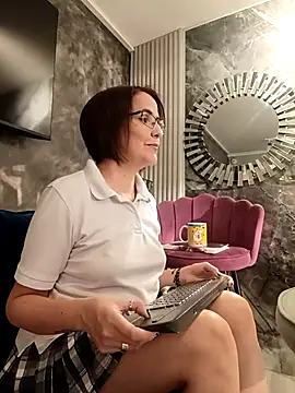 IsisBlake online show from 26, 9, 2025