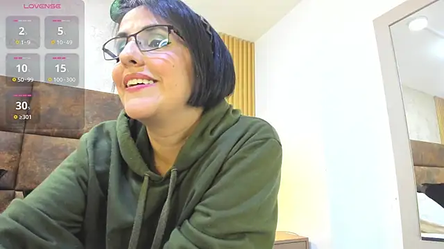 IsisBlake online show from 17, 3, 2025