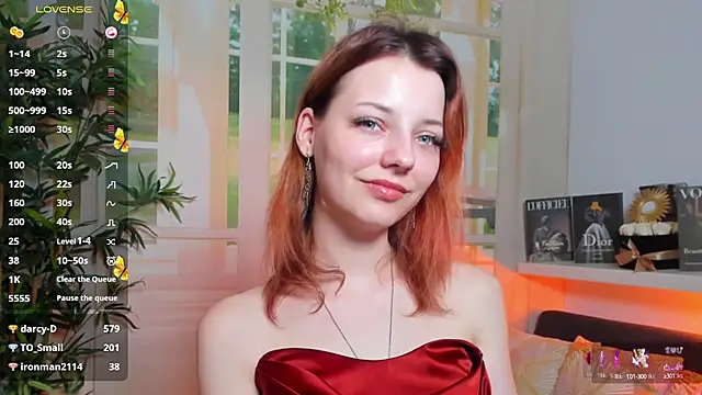 pretty little thing online show from 15, 3, 2025