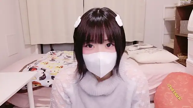 Mia--meow online show from 20, 2, 2025