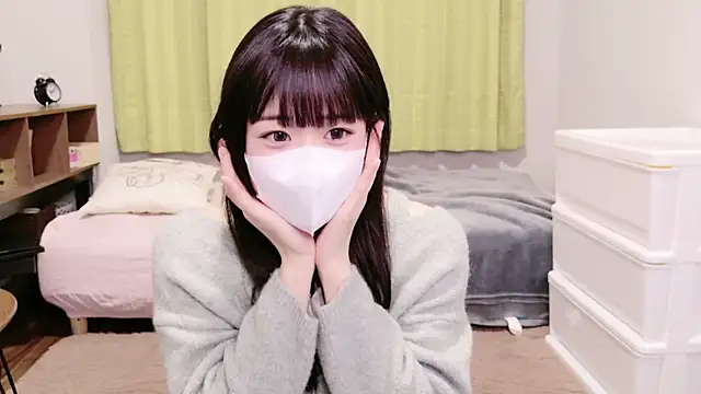 Mia--meow online show from 4, 2, 2025