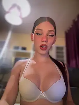 Snapshot of Carlita_cute chatting on 12, 9, 2025 Carlita cute online show from 12, 9, 2025