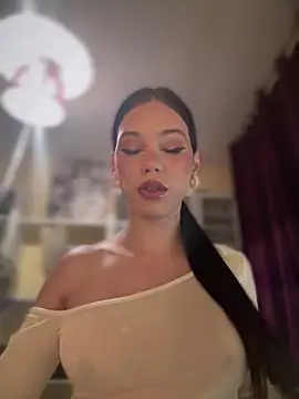 Snapshot of Carlita_cute chatting on 9, 9, 2025 Carlita cute online show from 9, 9, 2025