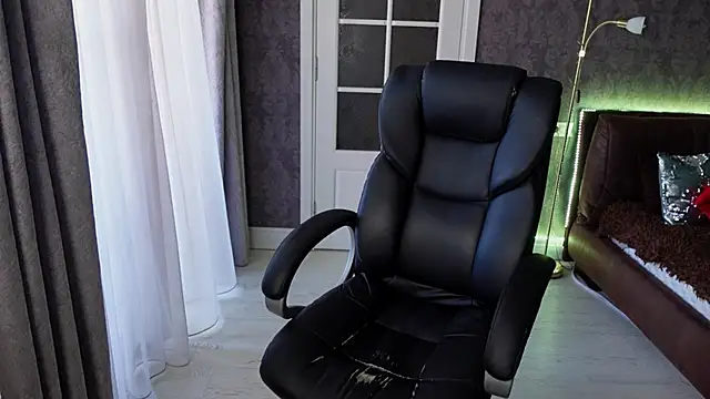 Daniela Kitty  online show from 24, 9, 2025