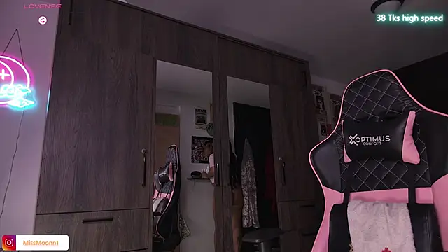 Snapshot of Steph_moon_ chatting on 21, 2, 2026 Steph moon online show from 21, 2, 2026