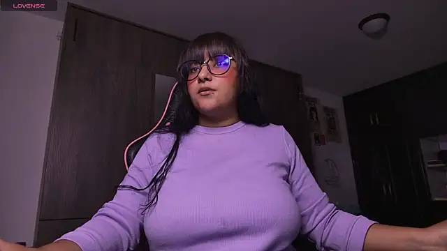 Steph moon  online show from 11, 10, 2025