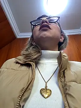 Cata Office-12 online show from 8, 9, 2025