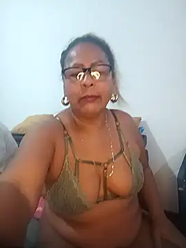 Afroditabichota online show from 15, 11, 2025