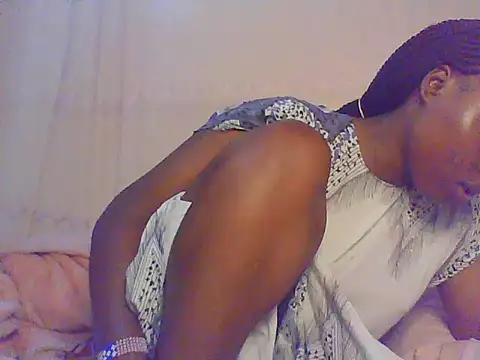 EBONYVANILLA02 online show from 14, 10, 2025