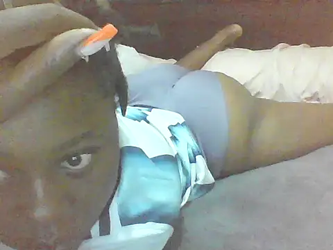EBONYVANILLA02 online show from 9, 7, 2026