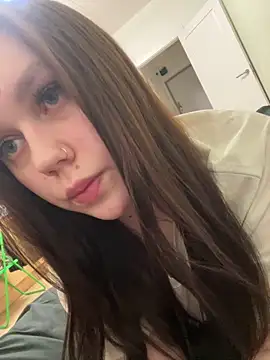 Marylallka5 online show from 16, 12, 2025