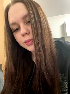 Marylallka5 online show from 4, 11, 2025