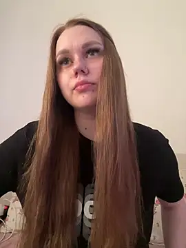 Snapshot of Marylallka5 chatting on 14, 7, 2026 Marylallka5 online show from 14, 7, 2026