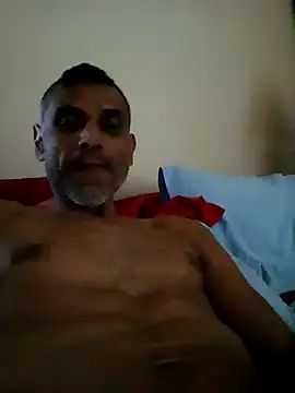 Gillygilly76 online show from 9, 7, 2026