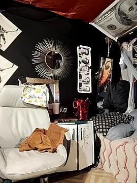 Gillygilly76 online show from 17, 11, 2025