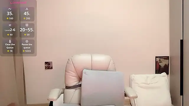 hhjiaxuan online show from 23, 4, 2026