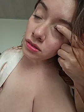 valery mora online show from 15, 4, 2026