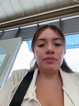 Snapshot of valery_mora chatting on 30, 6, 2026 valery mora online show from 30, 6, 2026
