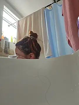 valery mora online show from 23, 2, 2026