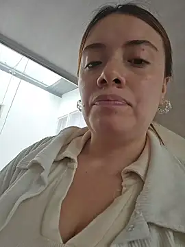 valery mora online show from 27, 11, 2025