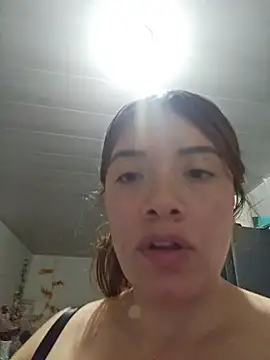 valery mora online show from 14, 10, 2025