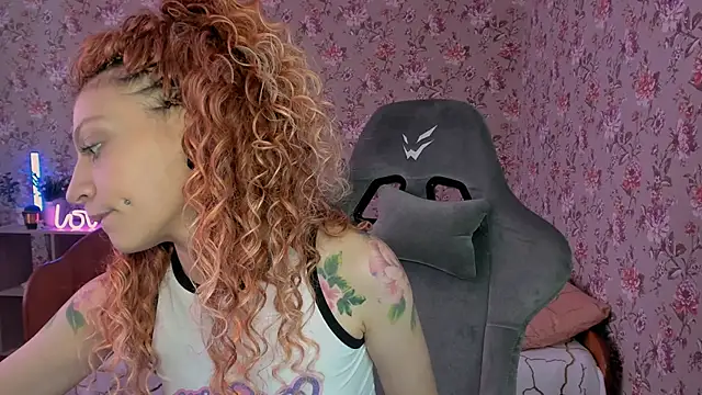 Lolly Haze online show from 13, 1, 2026