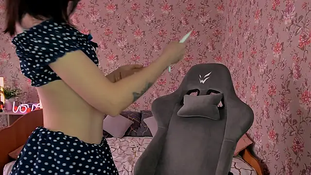 Lolly Haze online show from 27, 11, 2025