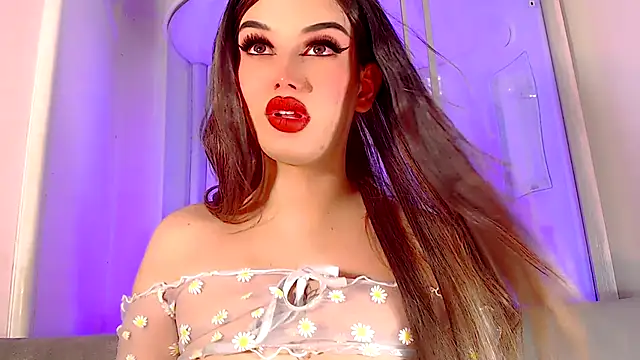 sexy-luna-star-ts online show from 2, 10, 2025