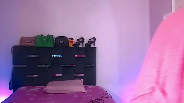 sexy-luna-star-ts online show from 31, 10, 2025