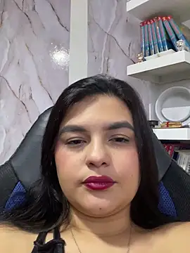 alayasmile online show from 2, 10, 2025