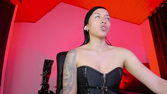 MistressVenena online show from 27, 11, 2025