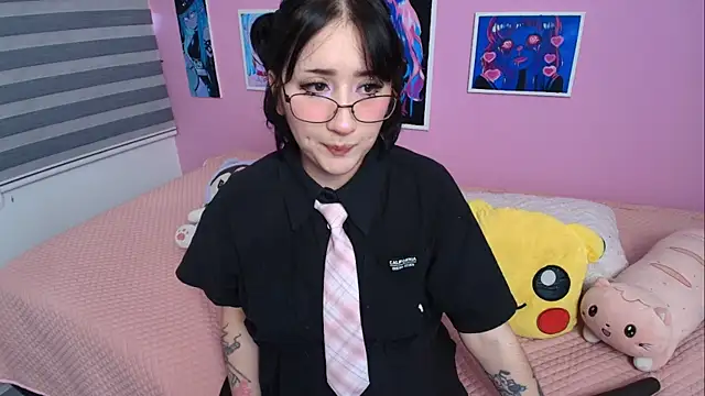 Miwa violet online show from 1, 12, 2025