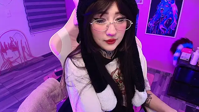 Miwa violet online show from 22, 6, 2026