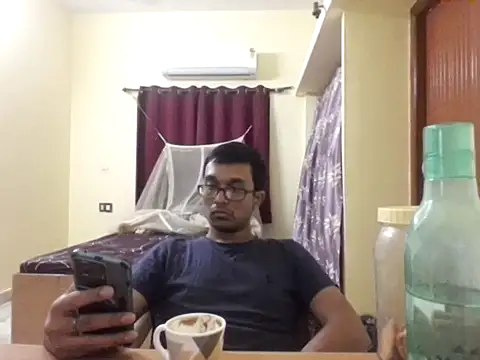 THE NAKED BOY online show from 25, 11, 2025