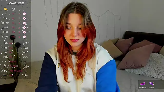 PenelopeOneGrey online show from 3, 3, 2025