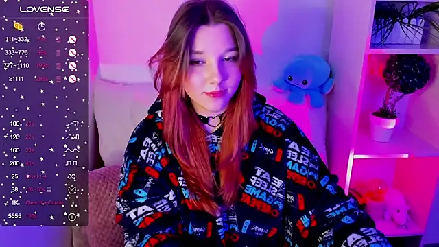 PenelopeOneGrey online show from 19, 3, 2025