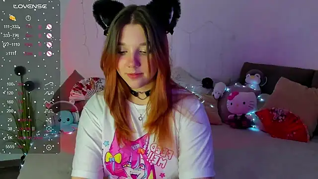 PenelopeOneGrey online show from 18, 3, 2025