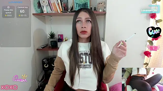 sweetlittlelisa online show from 4, 4, 2026